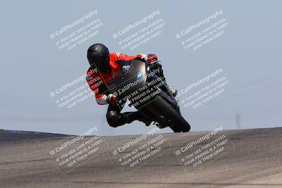 media/May-22-2023-Fastrack Riders (Mon) [[ae7626d9d8]]/Level 2/1230pm (Outside Grapevine)/